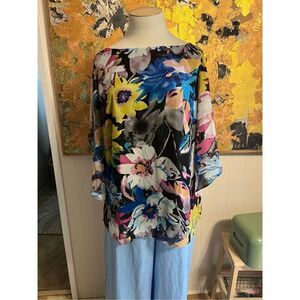 Dana Kay Flutter Sleeve Floral Tunic Size 18W